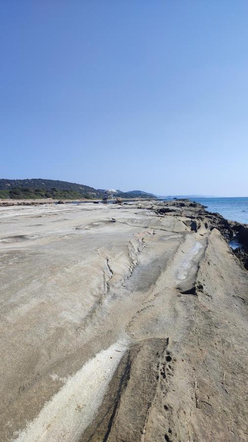 Fantastic 4 Cyprus First Line Beachfront Boghaz Esterno foto