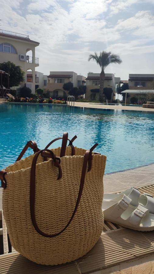 Fantastic 4 Cyprus First Line Beachfront Boghaz Esterno foto